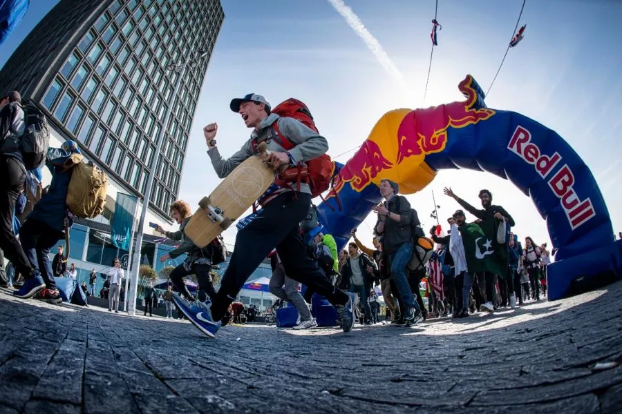 Red Bull Can You Make It? 2020: Ανέβασε το Βίντεο σου Για να Ζήσεις την Απόλυτη Ταξιδιωτική Εμπειρία