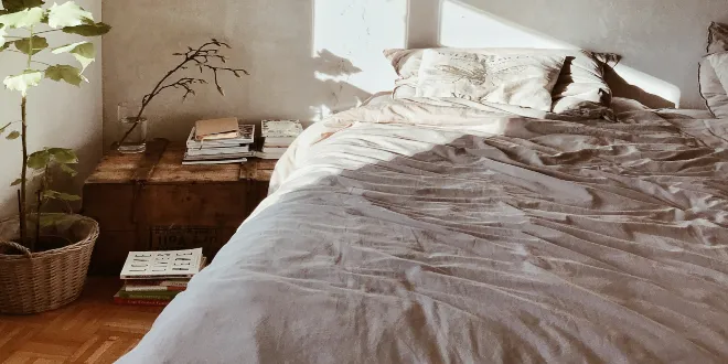 4 tips για να στρώσεις εύκολα και γρήγορα το κρεβάτι σου!