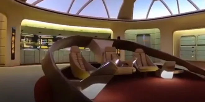 Εντυπωσιακό! Ένα φανατικός θαυμαστής του Star Trek έφτιαξε αντίγραφο του Enterprise
