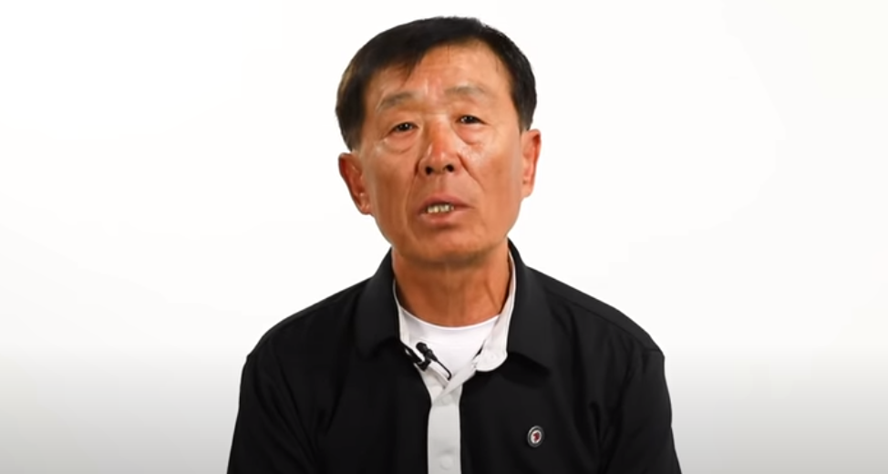 Πώς είναι η ζωή στη μυστηριώδη Βόρεια Κορέα; Ο κ. Choi κατάφερε να ξεφύγει και μας εξηγεί!