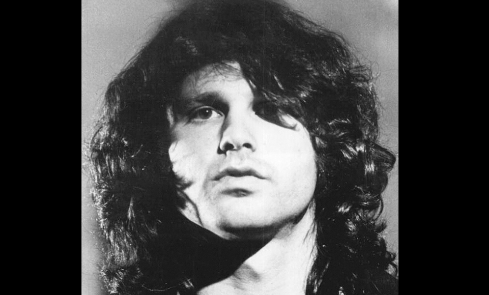 Jim Morrison: Σαν σήμερα το 1971 φεύγει από τη ζωή ο θρυλικός frontman των Doors