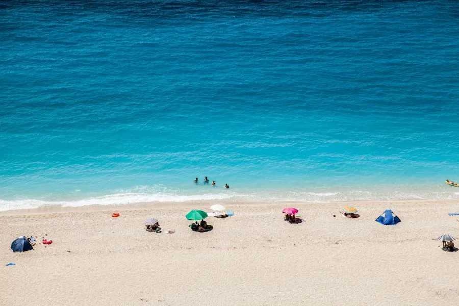 Διακοπές: 6 ελληνικά νησιά που μπορείς να γυρίσεις περπατώντας