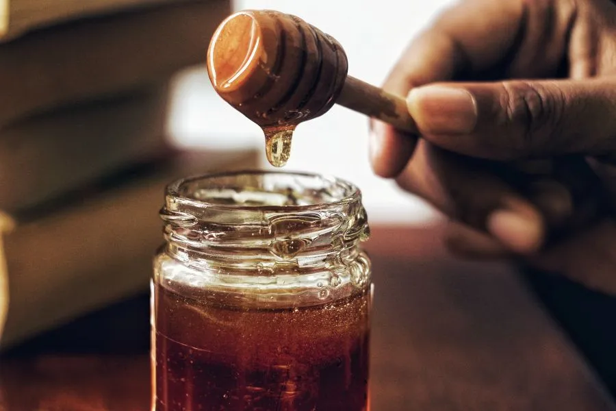 ΕΦΕΤ: Ανακαλείται γνωστό μέλι λόγω εντοπισμού απαγορευμένης χημικής ουσίας