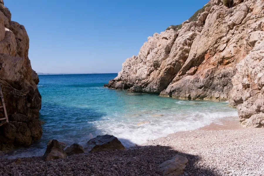 Ένα ελληνικό νησί βρίσκεται ανάμεσα στους 25 κορυφαίους προορισμούς για το 2021