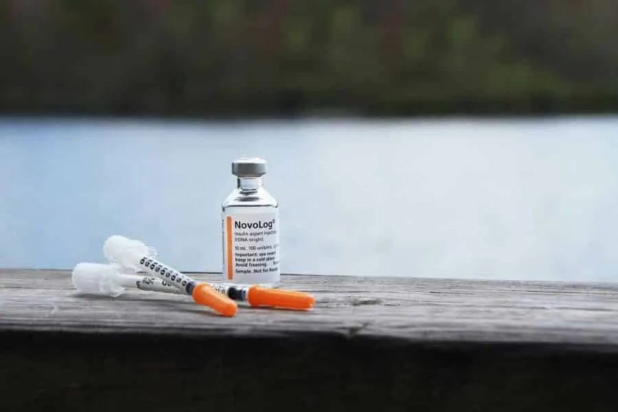 Κορωνοϊός - Εμβόλιο Pfizer: Συνιστάται προσοχή σε όσους έχουν αλλεργίες - Υπήρξαν παρενέργειες