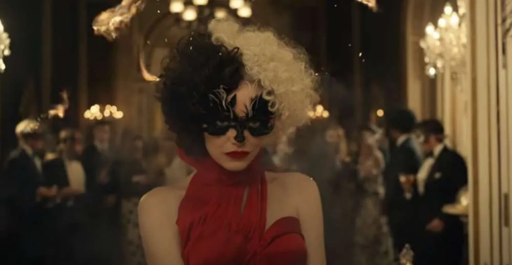 Η Emma Stone θα ενσαρκώσει την Cruella DeVil και εδώ θα δεις το trailer
