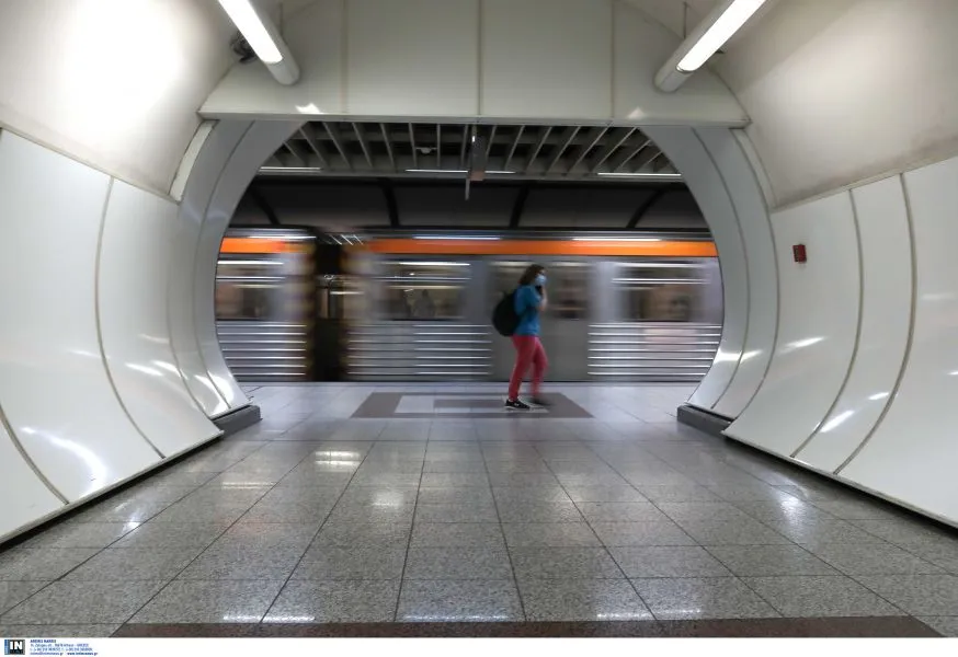 Πολυτεχνείο: Κλείνουν τρεις σταθμοί του Μετρό - Απροσπέλαστο το κέντρο της Αθήνας