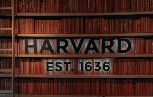 Το Harvard προσφέρει δωρεάν 120 online μαθήματα