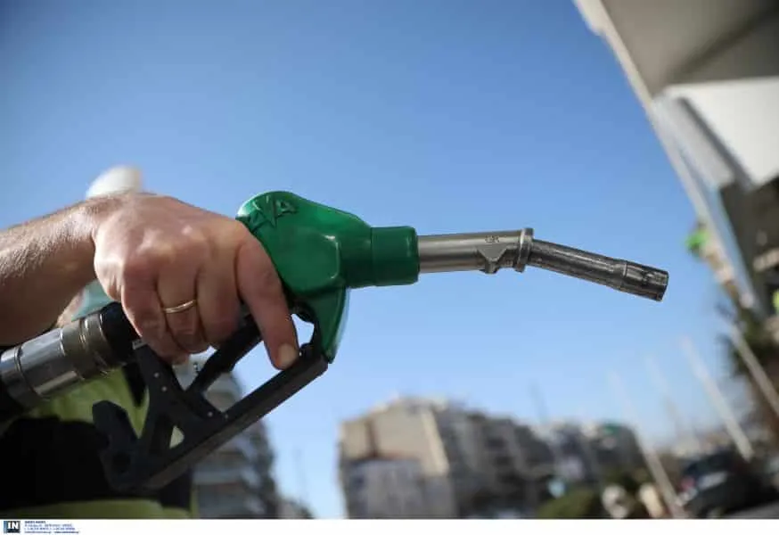 Νέα αύξηση στη βενζίνη: Στα 2,5 ευρώ το λίτρο ως το τέλος της εβδομάδας