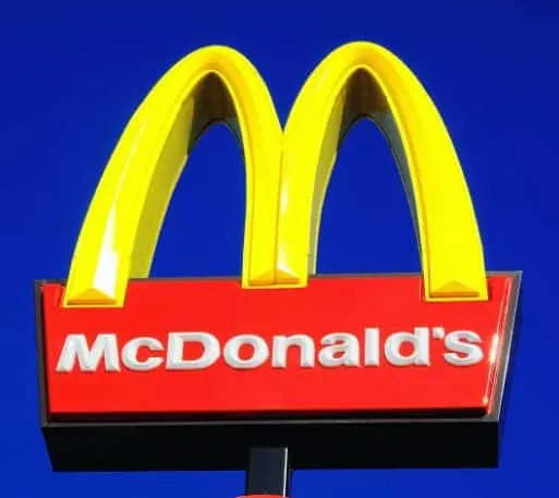 Τέλος τα McDonald’s στη Ρωσία - Ποιες εταιρίες έχουν αποσυρθεί από τη χώρα