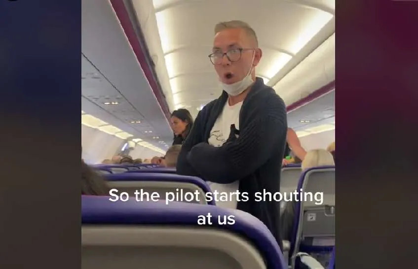 Λάρνακα: Έντονο ξέσπασμα πιλότου εν ώρα πτήσης - «Ποιος θέλει να κατέβει από το αεροπλάνο;»
