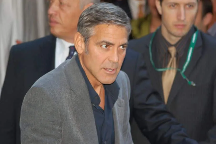George Clooney: Κινηματογραφικό αφιέρωμα στον γοητευτικό ηθοποιό του Χόλιγουντ