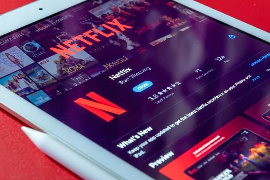 Netflix: Οι άγνωστοι κωδικοί για να δεις ταινίες και σειρές που δεν ήξερες καν ότι υπάρχουν