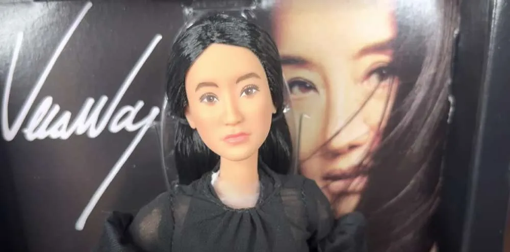 Η Vera Wang αποκτάει τη δική της κούκλα Barbie