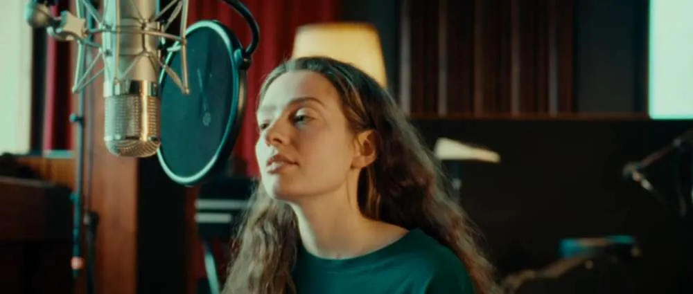 Αμάντα Γεωργιάδη: Το νέο τραγούδι της που γράφτηκε μία μέρα μετά το 