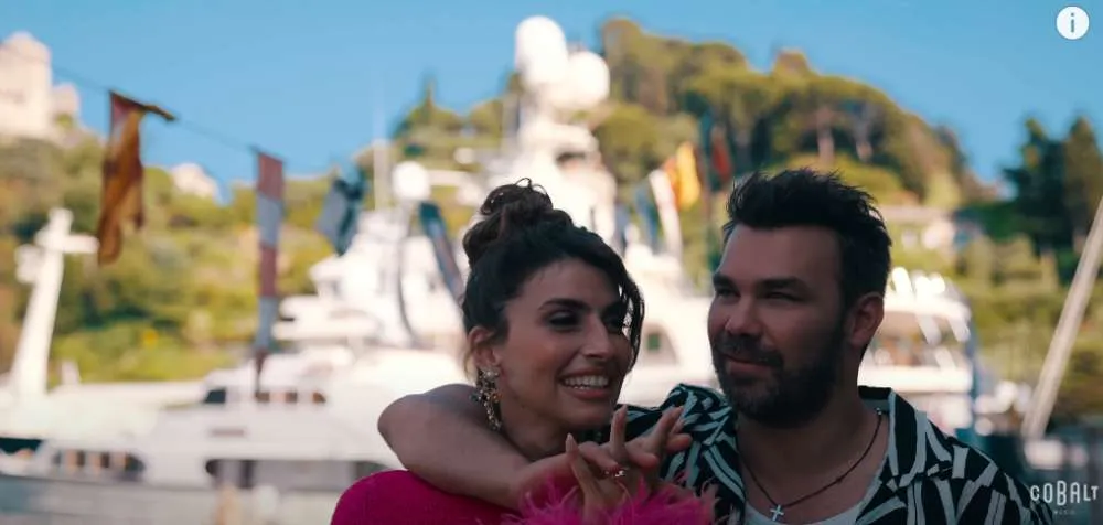 Γιώργος Σαμπάνης: Το νέο του video clip - Συμπρωταγωνιστεί με τη σύντροφό του Ιωάννα Σαρρή