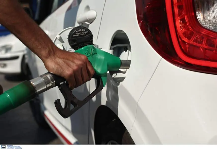Fuel Pass 2: Πότε ανοίγουν οι αιτήσεις με ΑΦΜ - Πότε θα δείτε τα χρήματα