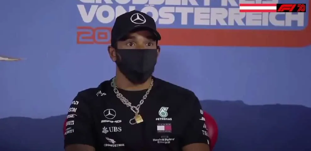 Lewis Hamilton: O λόγος που επιμένει να φορά μάσκα