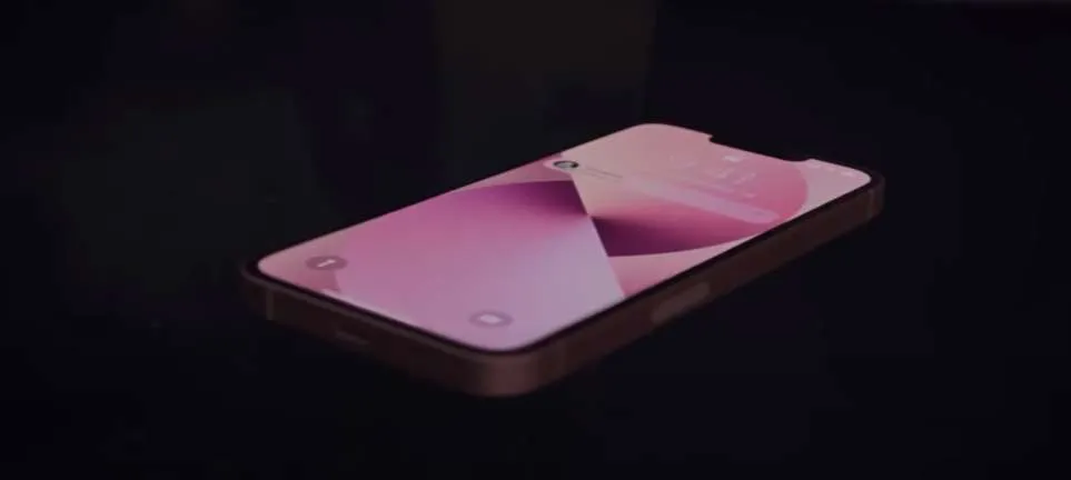 Apple: Υπαινίσσεται ότι τα iPhone 13 με κεραμική επίστρωση δεν χρειάζονται θήκες (ΒΙΝΤΕΟ)