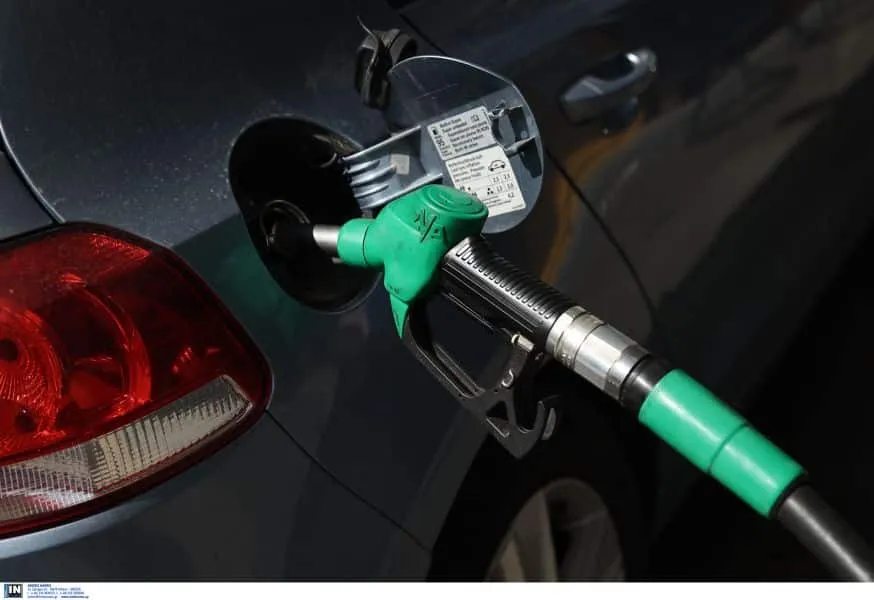 Fuel Pass 2: Πώς και πότε θα δοθεί η επιδότηση βενζίνης