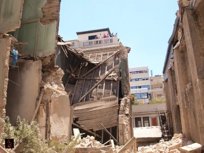 Ελληνικό Ωδείο: Κατέρρευσε το ιστορικό κτίριο πάνω στον κινηματογράφο Ideal