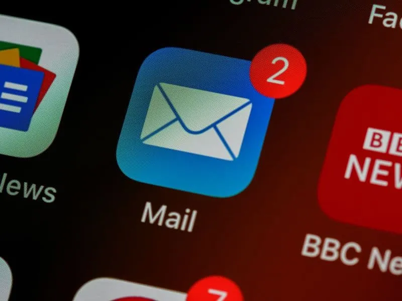 Θυμάστε το Hotmail; Ποιοι το χρησιμοποιούν ακόμα και γιατί πρέπει να το αλλάξουν