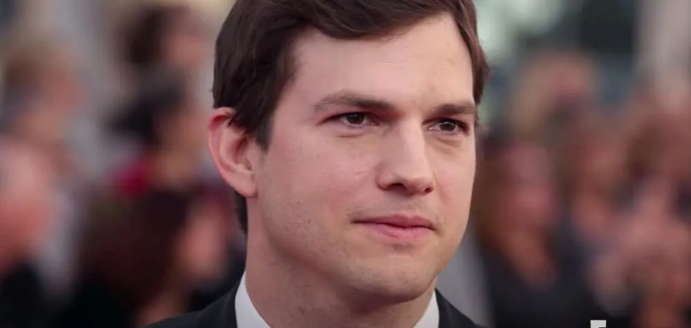 Ashton Kutcher: Το αυτοάνοσο που του στέρησε ακοή, όραση και επηρέασε το περπάτημά του