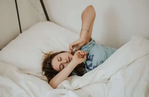 Έρευνα: Η έλλειψη ύπνου κάνει τους ανθρώπους πιο αντικοινωνικούς