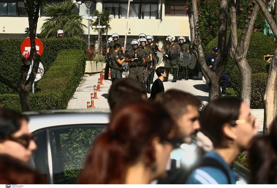Πανεπιστημιακή αστυνομία: Νέο πανεκπαιδευτικό συλλαλητήριο στα Προπύλαια την Τετάρτη