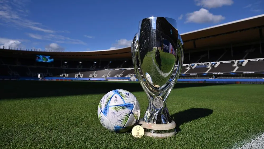 Η UEFA θέλει να αλλάξει και το ευρωπαϊκό Super Cup (video)