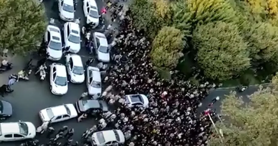 Ιράν: «Ποτάμι» οργής - Τουλάχιστον 35 νεκροί μετά από μία εβδομάδα διαδηλώσεων