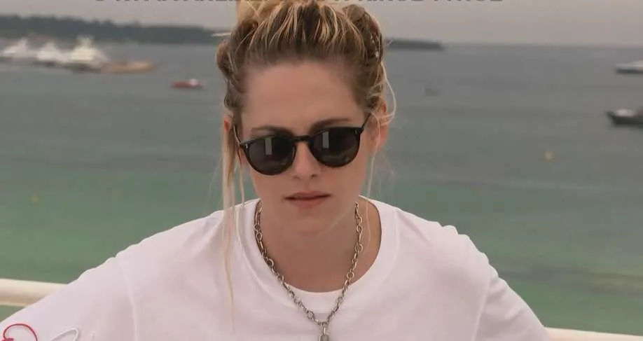 Kristen Stewart: «Ήρθα τη χειρότερη περίοδο στην Ελλάδα - Δεν ήταν εύκολο για τους ανθρώπους»
