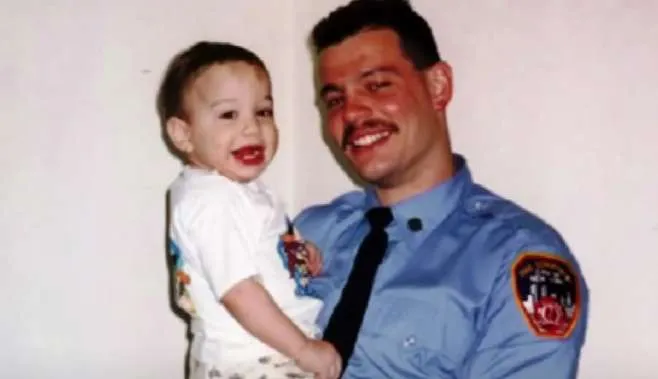 Πιτ Ντέιβιντσον: Το συγκινητικό μήνυμα για τον πατέρα του που σκοτώθηκε την 11η Σεπτεμβρίου