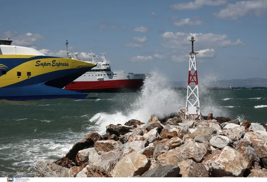 Κακοκαιρία EVA: Απαγόρευση απόπλου για ανοικτού τύπου πλοία από και προς την Κέρκυρα