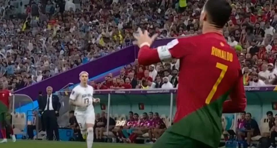 Κριστιάνο Ρονάλντο: Η μπάλα «μίλησε» - Ο Κριστιάνο Ρονάλντο δεν σκόραρε το πρώτο γκολ στο ματς με την Ουρουγουάη