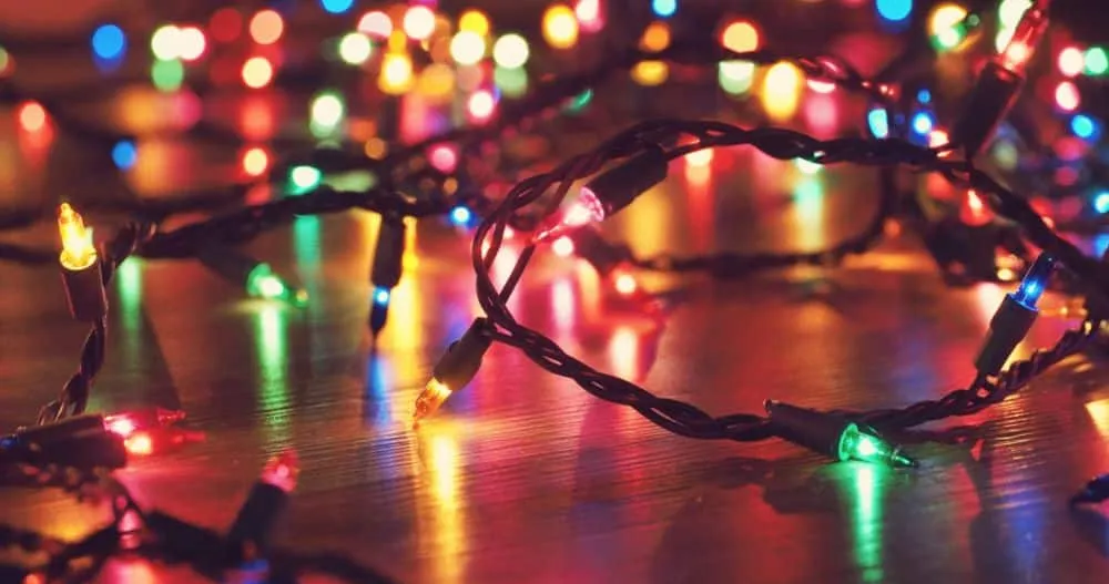 Κι όμως, τα χριστουγεννιάτικα φωτάκια κάνουν κακό στην… υγεία