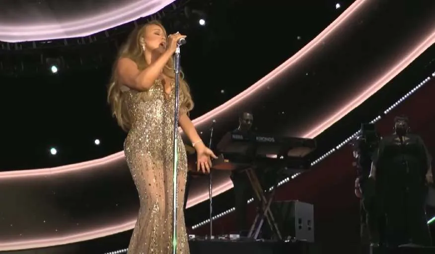 Πόσα χρήματα βγάζει η Mariah Carey από τον ύμνο των Χριστουγέννων «All I Want For Christmas Is You»;