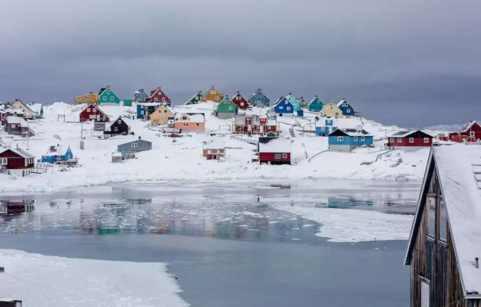 Γροιλανδία: Εκπέμπει «SOS» για τις υψηλότερες θερμοκρασίες των τελευταίων 1.000 ετών
