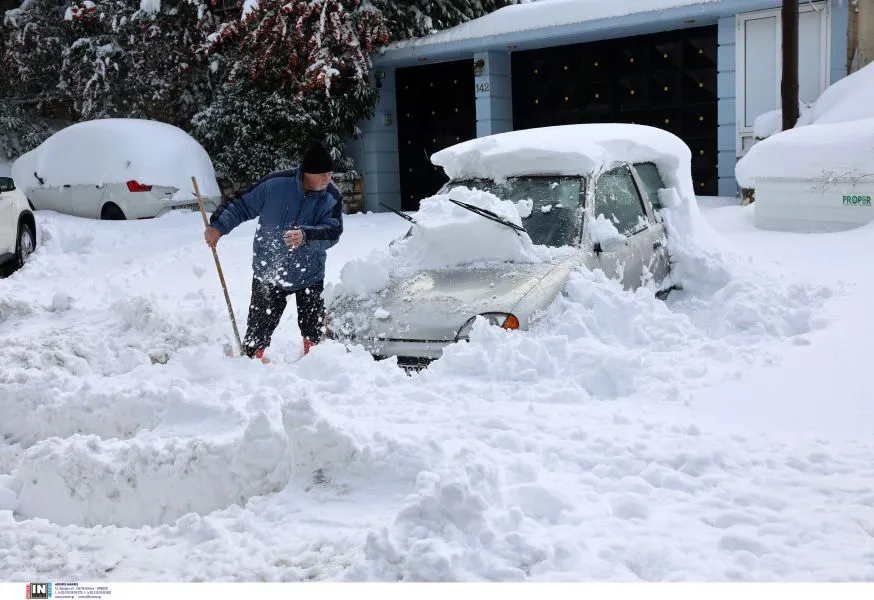 Κακοκαιρία «Μπάρμπαρα»: Νέο κύμα χιονοπτώσεων από αργά το απόγευμα (vid)