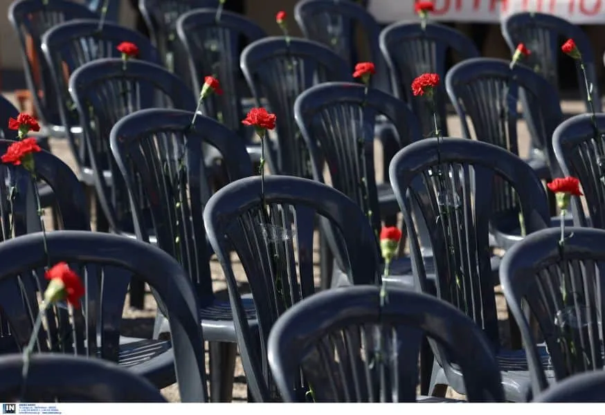 Τραγωδία στα Τέμπη: Διαδηλώσεις σε όλη τη χώρα