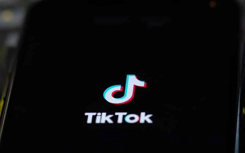 TikTok: Η Μοντάνα γίνεται η πρώτη πολιτεία των ΗΠΑ που απαγορεύει το γνωστό μέσο κοινωνικής δικτύωσης