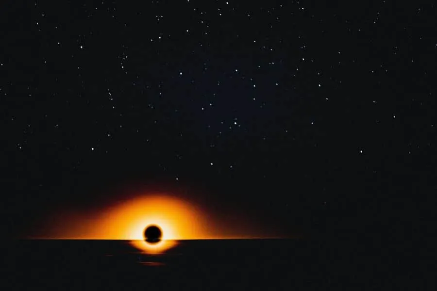 Μαύρη τρύπα έχει αφήσει άφωνους τους επιστήμονες: «Δεν το έχουμε ξαναδεί στο σύμπαν»