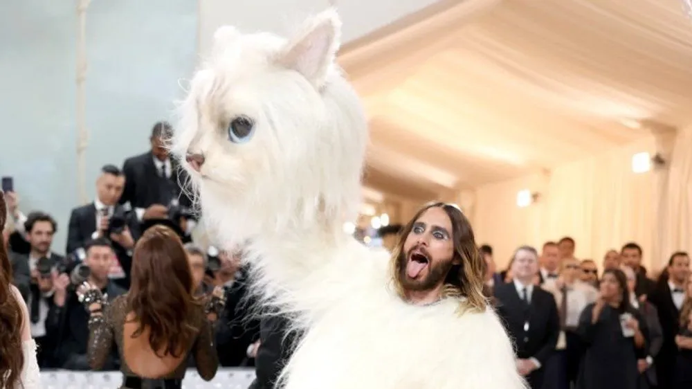 Met Gala 2023: Ο Jared Leto και η Doja Cat μεταμφιέστηκαν σε γάτες