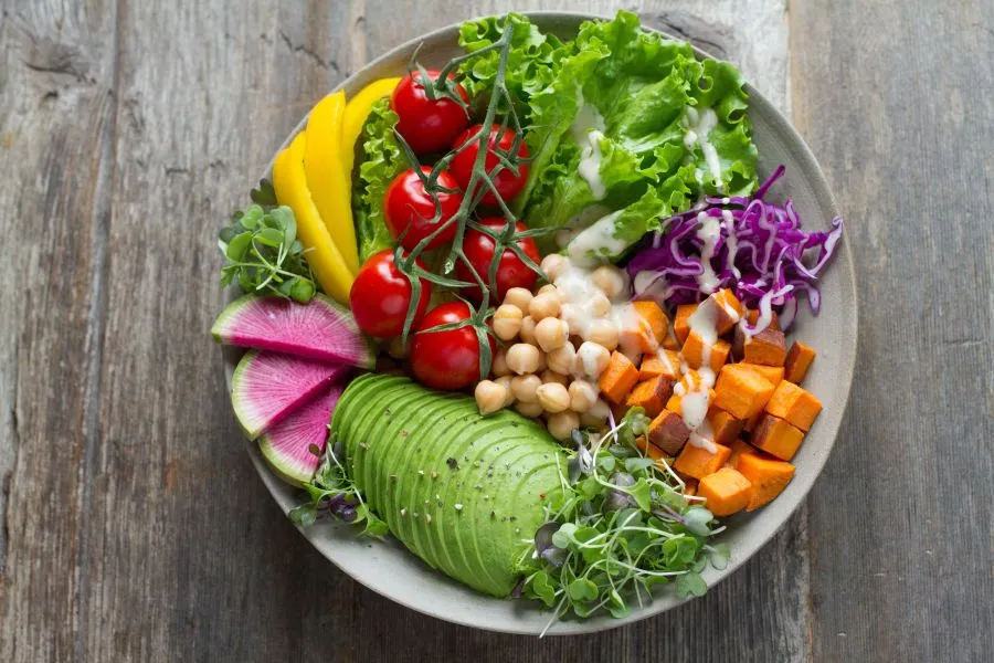 Οι 10 υγιεινές τροφές που θα έπρεπε να τρώμε πιο συχνά