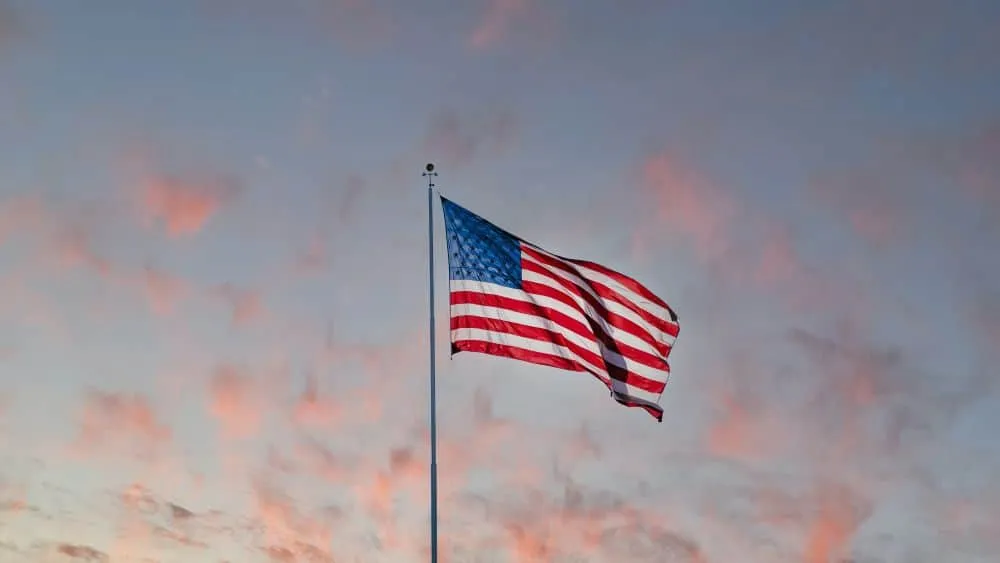 Ρεπουμπλικανοί: Ανάρτησαν ευχές για την Ημέρα Ανεξαρτησίας με λάθος σημαία