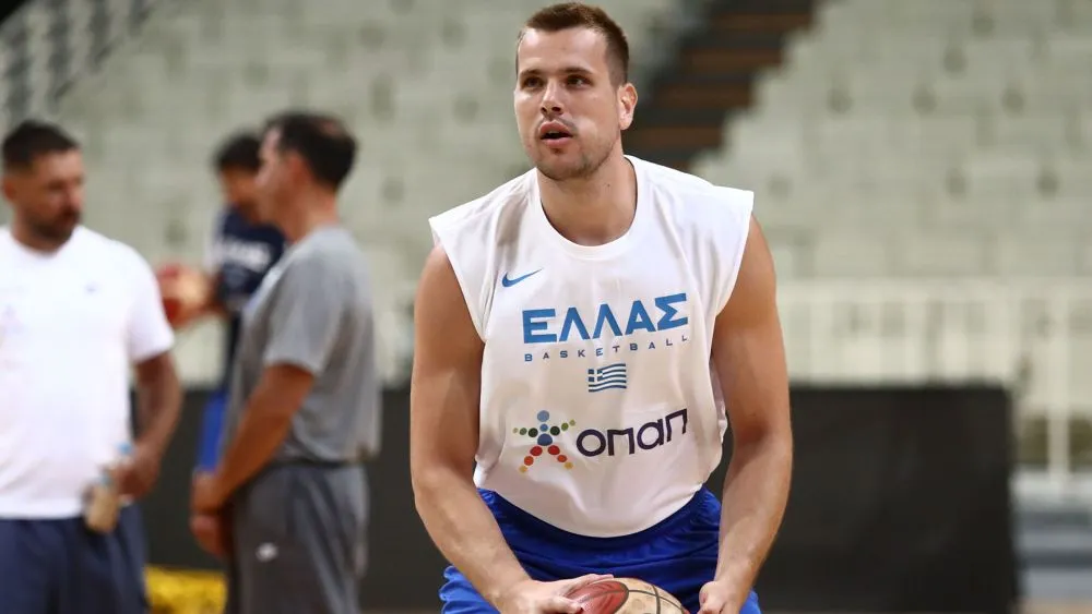 Δημήτρης Αγραβάνης: Έθεσε εαυτόν εκτός Εθνικής Μπάσκετ - Η ανακοίνωση της ΕΟΚ