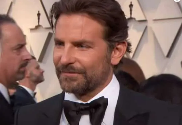 Bradley Cooper: Δεν θα πάει στην πρεμιέρα του Maestro