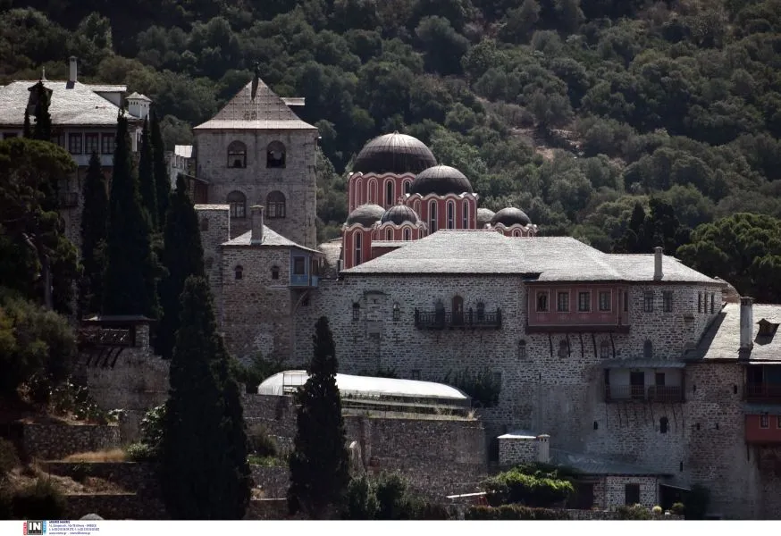 Άγιον Όρος: Συνελήφθη Ρουμάνος μοναχός  - Κατηγορείται ότι ξυλοκόπησε άλλο μοναχό