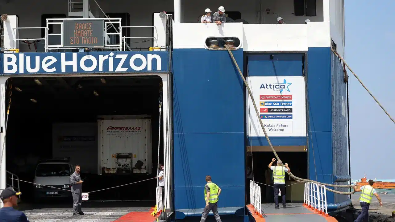 Blue Horizon: Η επικοινωνία του πλοιάρχου με το Λιμεναρχείο