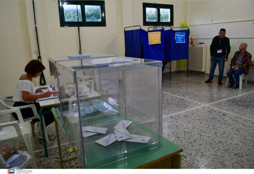 Αυτοδιοικητικές εκλογές: Τα πρώτα αποτελέσματα στον δήμο Αθηναίων με την ενσωμάτωση στο 4%